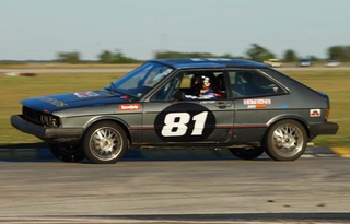 Illustration for article titled The Top 123 Lemons Of The 24 Hours Of LeMons Texas Fall 2009